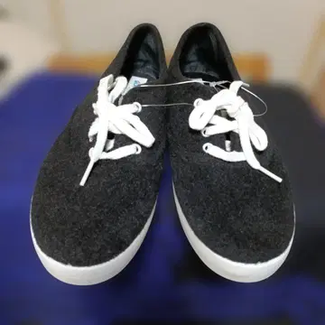 DICAS 펠트 스니커즈 made in Spain 블랙