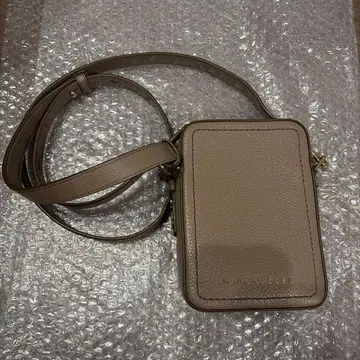 MARC JACOBS 베이지 숄더백