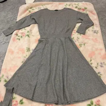 INDIVI 그레이 긴팔 원피스 38