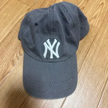 뉴욕 양키스 야구 모자 M 그레이