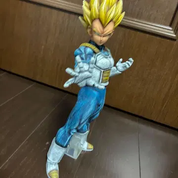 드래곤볼 베지터 리페인트 피규어