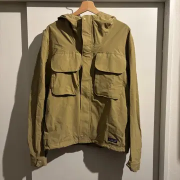 patagonia 프론트 포켓 부착 마운틴 후드티