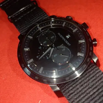 INDEPENDENT 5351 블랙 크로노그래프 손목시계