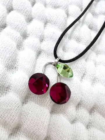 [ Swarovski ] 체리 모양 목걸이