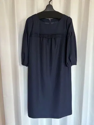 수나우나 울 100% 무릎 기장 원피스 7부 소매 네이비 사이즈 40