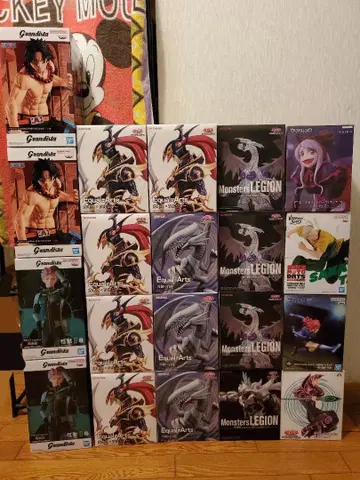 유희왕 원피스 괴수 8호 사카모토 데이즈 오버로드 피규어