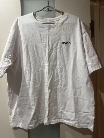 RVCA 반다나 패턴 프린트 T셔츠 XL