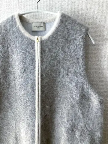 2025AW 유나이티드 애로우즈 폭스 캐시미어 지퍼 베스트