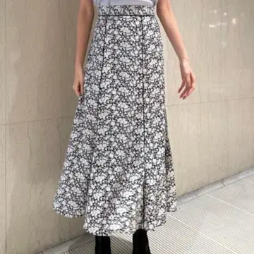 SNIDEL 꽃무늬 스커트 00 스나이델
