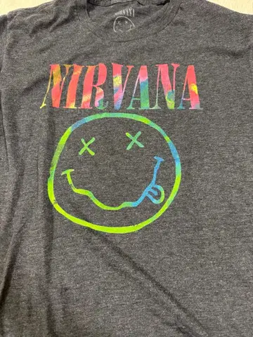 NIRVANA 컬러풀 스마일 T셔츠