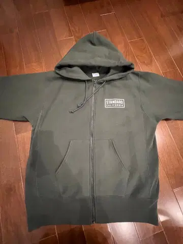 STANDARD CALIFORNIA 다크 그레이 후드티