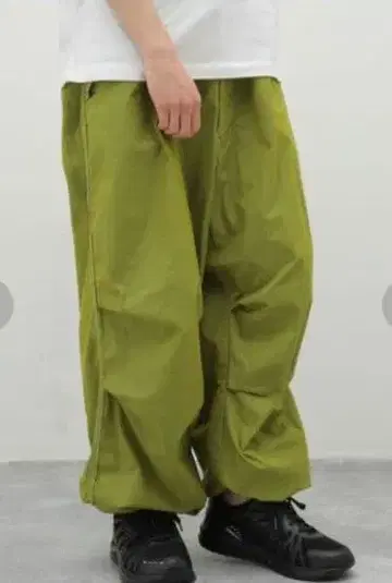 저널 스탠다드 별주 FIFTH Arctic White Snow