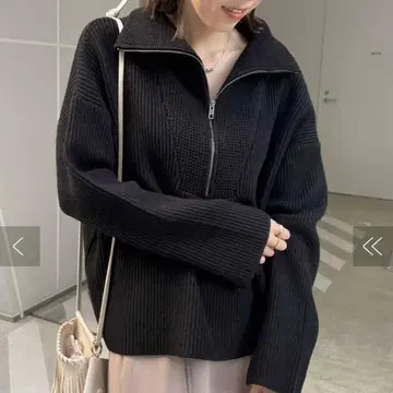 카프리슈 마쥬 하프 지퍼 풀오버 니트 블랙