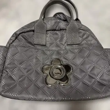 MARY QUANT 그레이 퀼팅 토트백