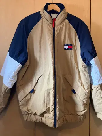TOMMY JEANS 나일론 자켓 베이지/네이비