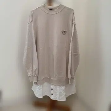 드럭 스토어즈 화이트 트레이닝복 M 사이즈