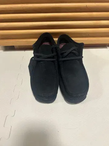 클락스 왈라비 GORE-TEX