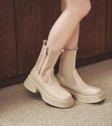 [ moi tytto ] 지퍼 부츠 내추럴 S 사이즈