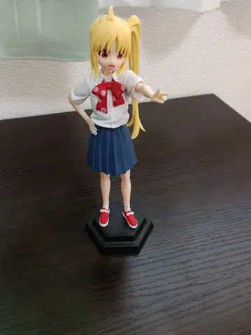 봇치 더 록! 이치지 니지카 피규어