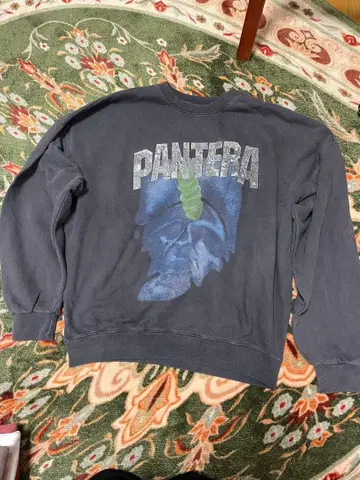 PANTERA 스컬 프린트 맨투맨 트레이닝복 새상품