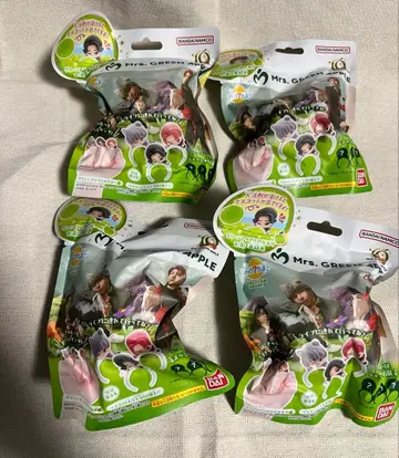 Mrs. GREEN APPLE 미세스 빗쿠라타마고 4개 세트