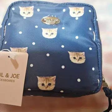 PAUL & JOE 고양이 얼굴 파우치