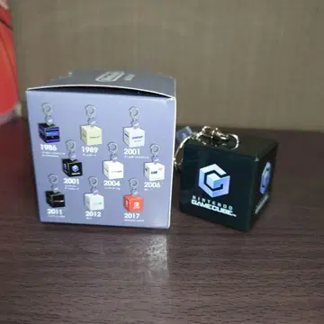 닌텐도 뮤지엄 기동음 키링 게임큐브