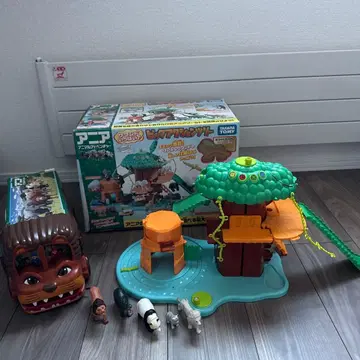 610. 아니아 빅 액션 트리 인형 포함