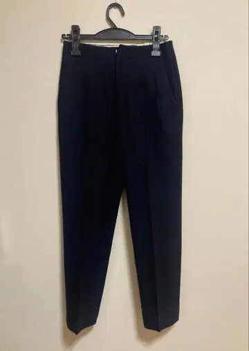 UNITED ARROWS 테이퍼드 슬림 팬츠