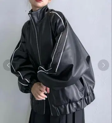 HARE 페이크 가죽 자켓