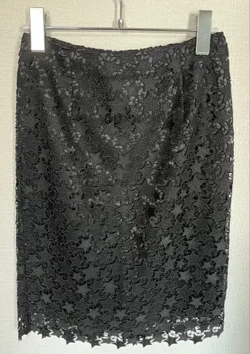 Loulou Willoughby 루루 윌로비 스타 스커트 블랙