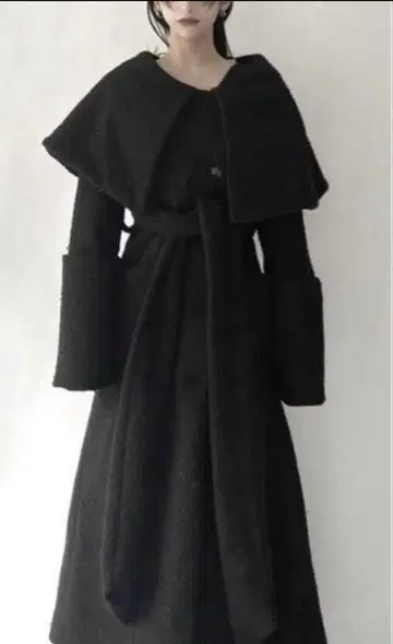 melt the lady 랩핑 가운 코트