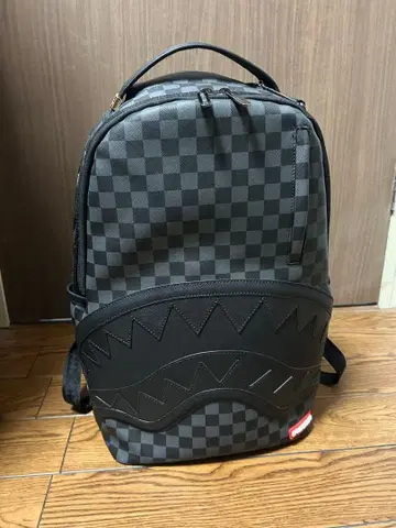 sprayground 다미에 패턴 백팩