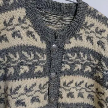 손뜨개질 노르딕 무늬 가디건