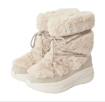 미사용 새상품 경량 통굽 퍼 숏부츠 베이지