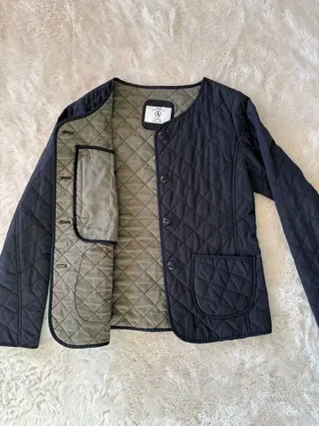 AIGLE 에이글 블랙 노카라 퀼팅 자켓 아우터 S