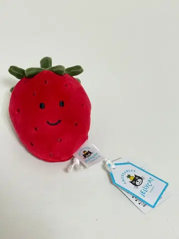 Jellycat strawberry 제리캣 스트로베리