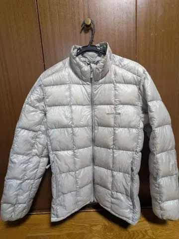 [ 새상품급 ] 몽벨 montbell 다운 화이트 L 사이즈