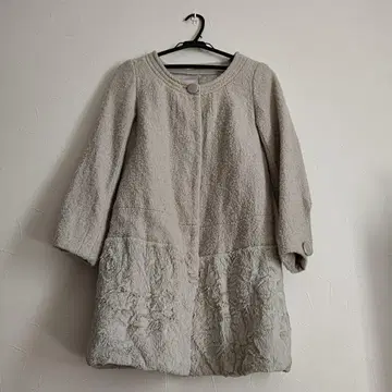 인조 모피 절개 노카라 코트