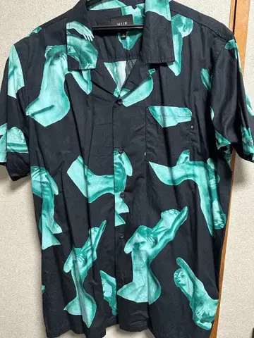 HUF 오픈 카라 셔츠