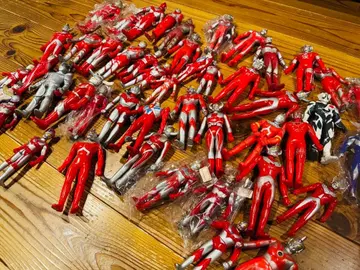 울트라맨 피규어 묶음 판매