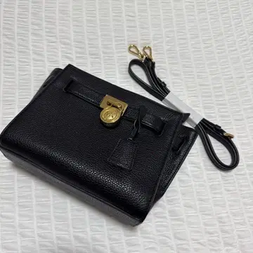 MICHAEL KORS 블랙 가죽 숄더백
