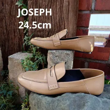 JOSEPH 베이지 양가죽 로퍼 24.5cm