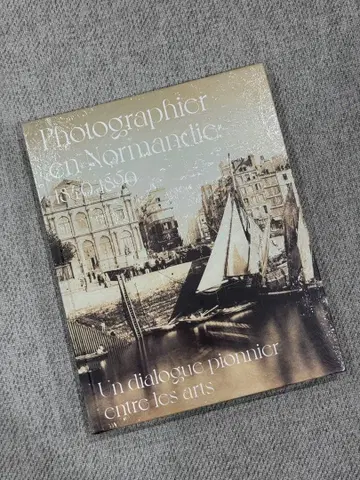 PHOTOGRAPHIER EN NORMANDIE (1840-1890)