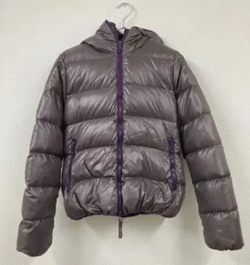 DUVETICA 후드 부착 다운 자켓 그레이