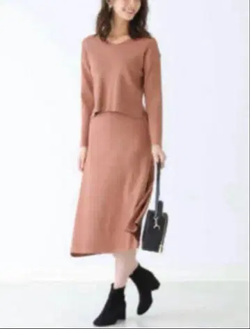 [택 포함 새상품] B:MING by BEAMS 니트 탑 & 스커트 셋업