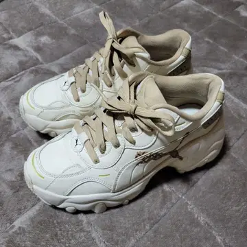 22.5cm 펄서 웨지 모노그램 스니커즈 PUMA