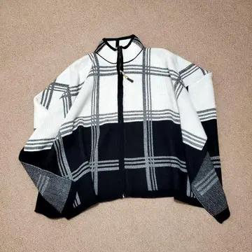 체크 무늬 하이넥 가디건