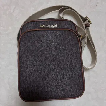 MICHAEL KORS 숄더백 브라운