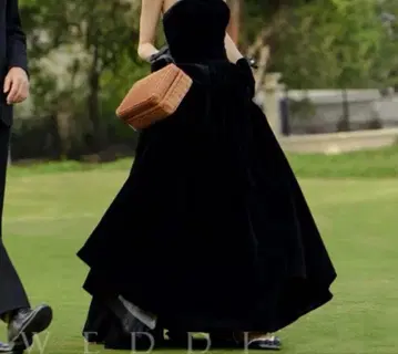 블랙 드레스 2차 모임 촬영